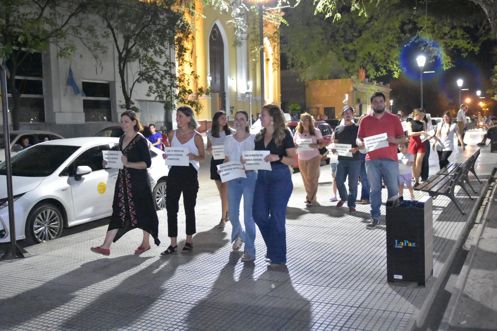 La Paz conmemoró el Día Internacional de la Eliminación de la Violencia contra la Mujer